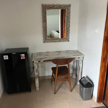 Yastra Yana Homestay ウブド エクステリア 写真