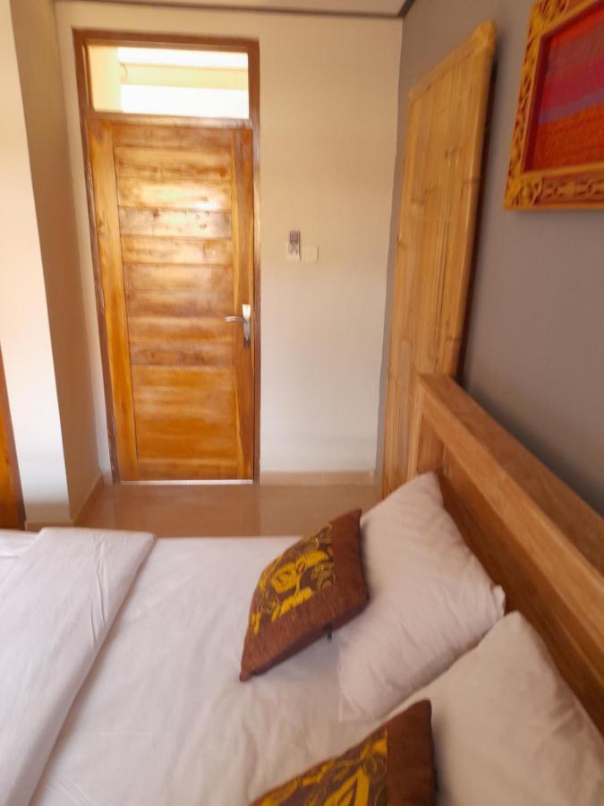 Yastra Yana Homestay ウブド エクステリア 写真
