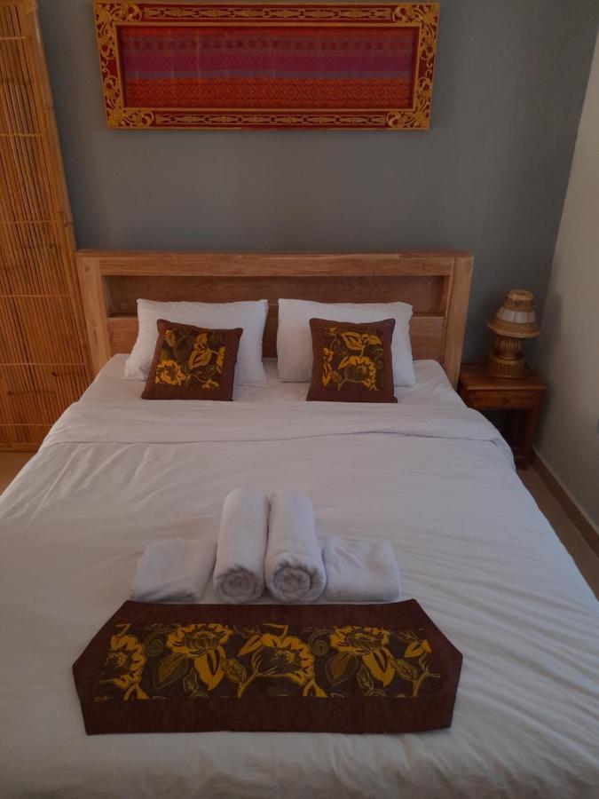 Yastra Yana Homestay ウブド エクステリア 写真