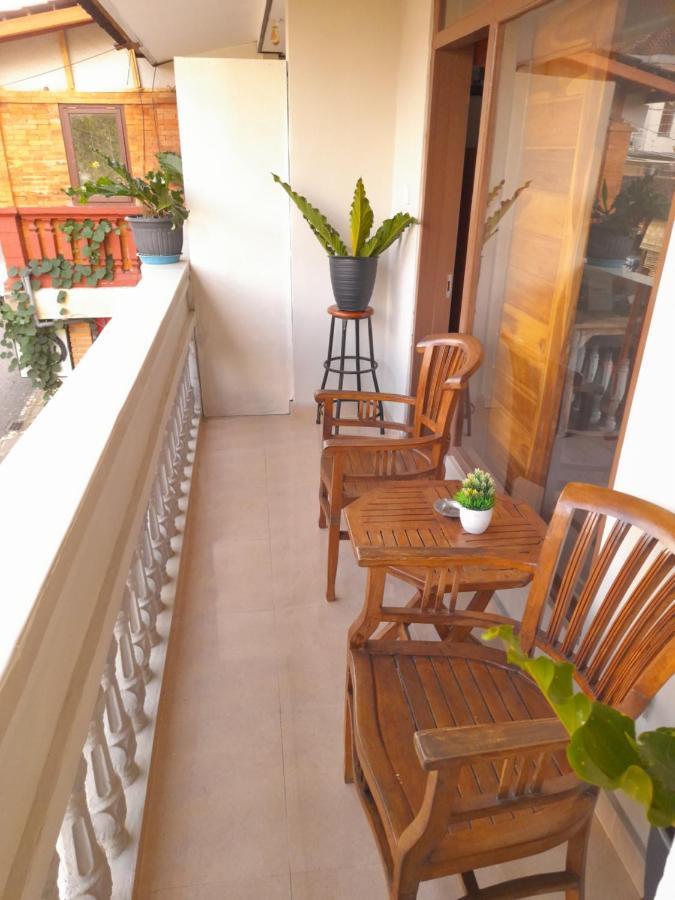 Yastra Yana Homestay ウブド エクステリア 写真