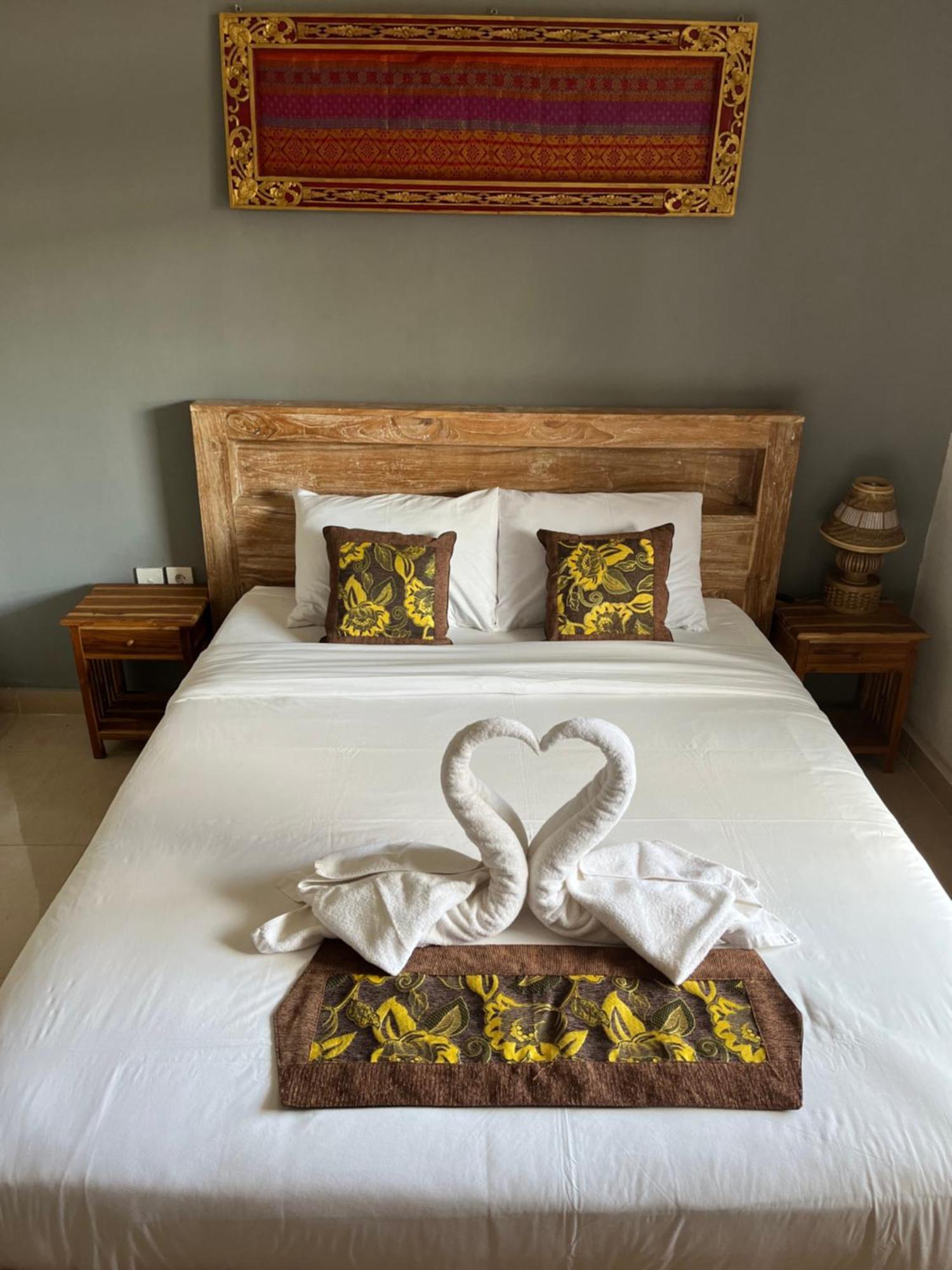 Yastra Yana Homestay ウブド エクステリア 写真