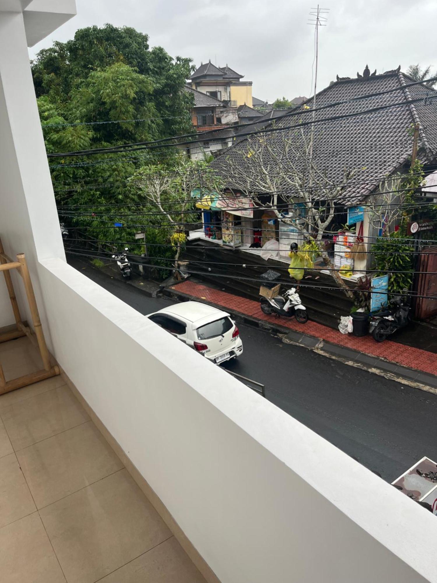 Yastra Yana Homestay ウブド エクステリア 写真